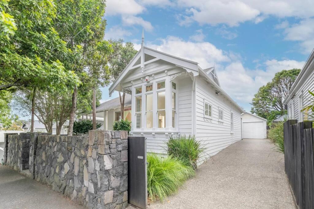 5 Bed Villa In Mount Eden Auckland Luaran gambar